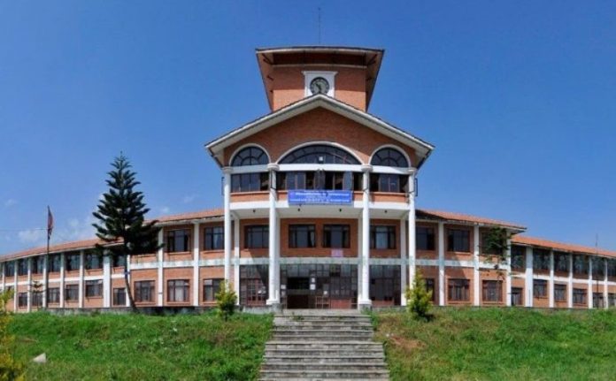 त्रिवि